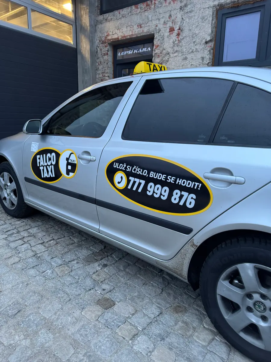 Ukázka polepu – rozvozová flotila